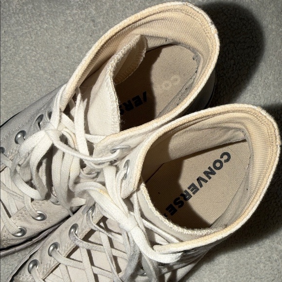High-Top Converse - Picture 3 of 6